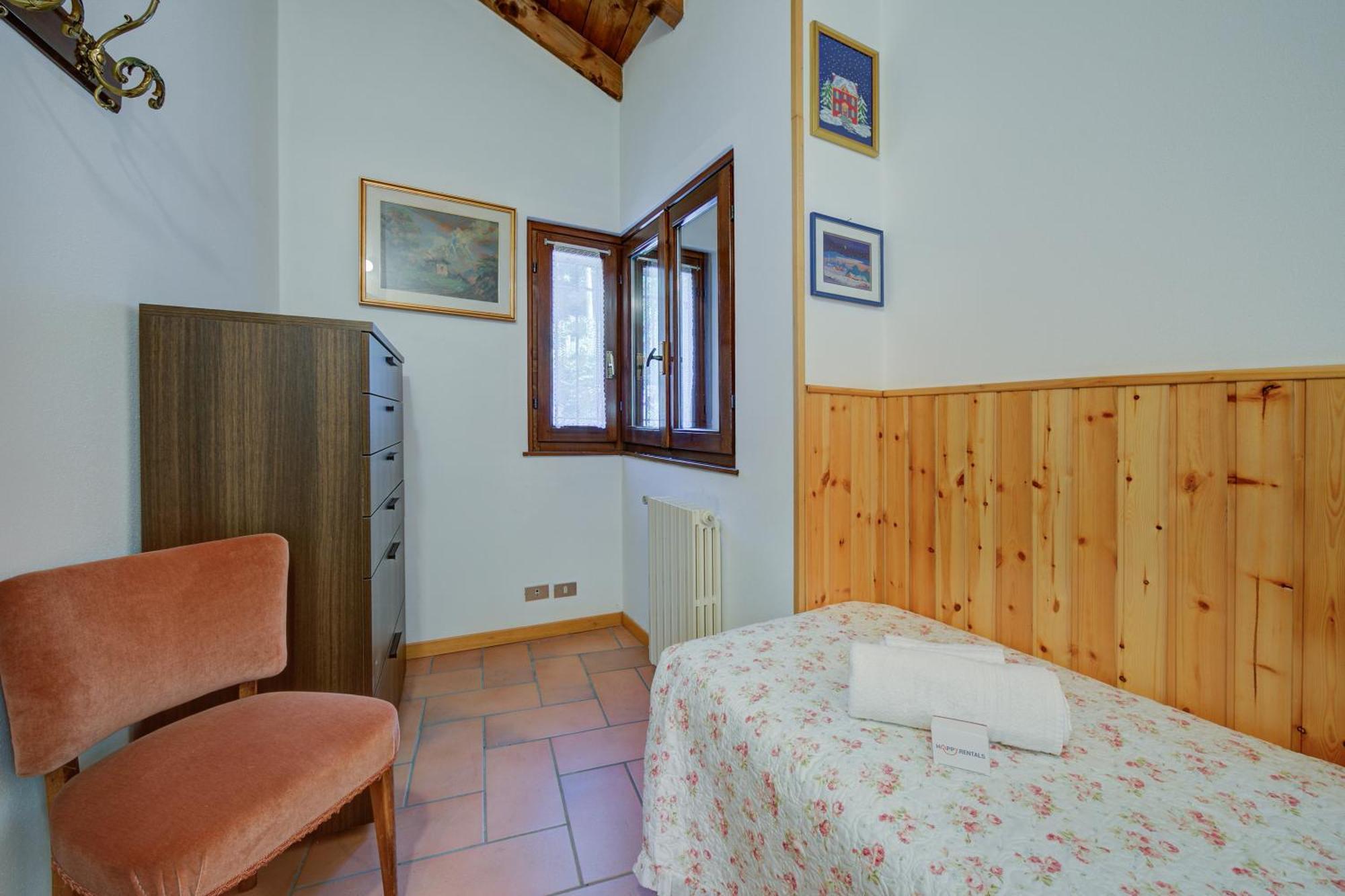 Villa Il Castagno Few Min From Beach - Happy Rentals Castelveccana Dış mekan fotoğraf