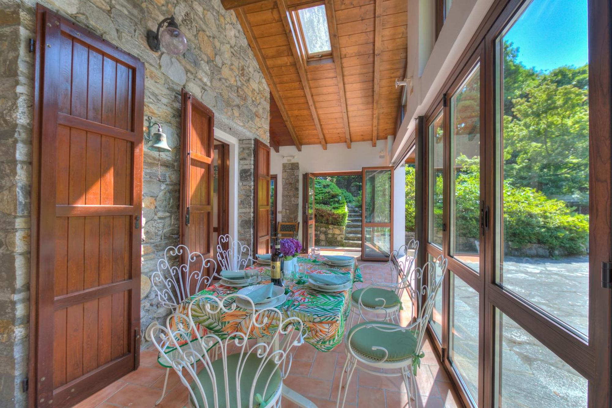 Villa Il Castagno Few Min From Beach - Happy Rentals Castelveccana Dış mekan fotoğraf