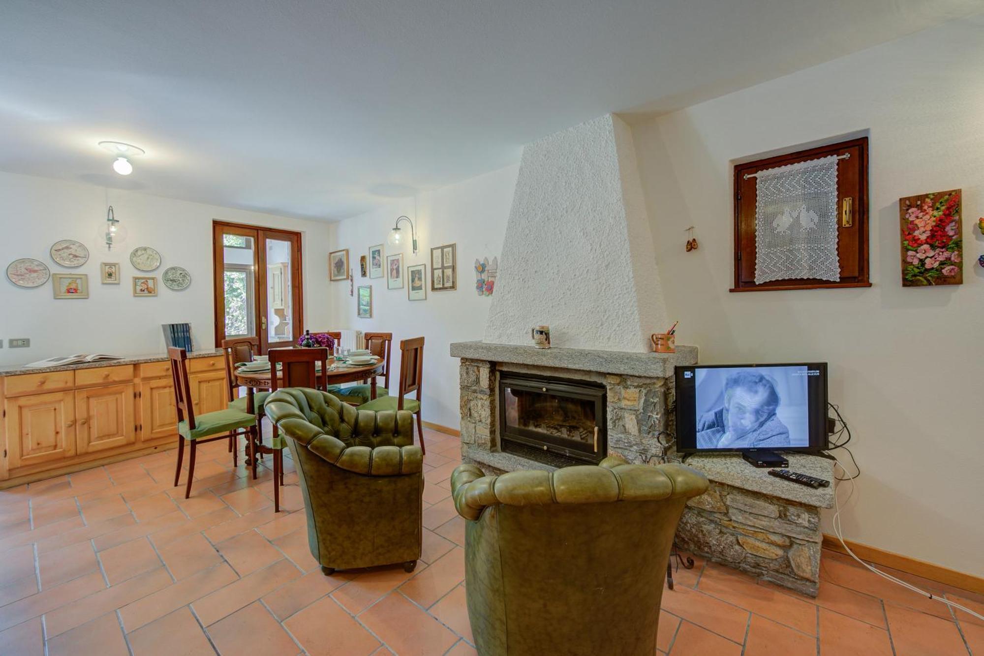 Villa Il Castagno Few Min From Beach - Happy Rentals Castelveccana Dış mekan fotoğraf
